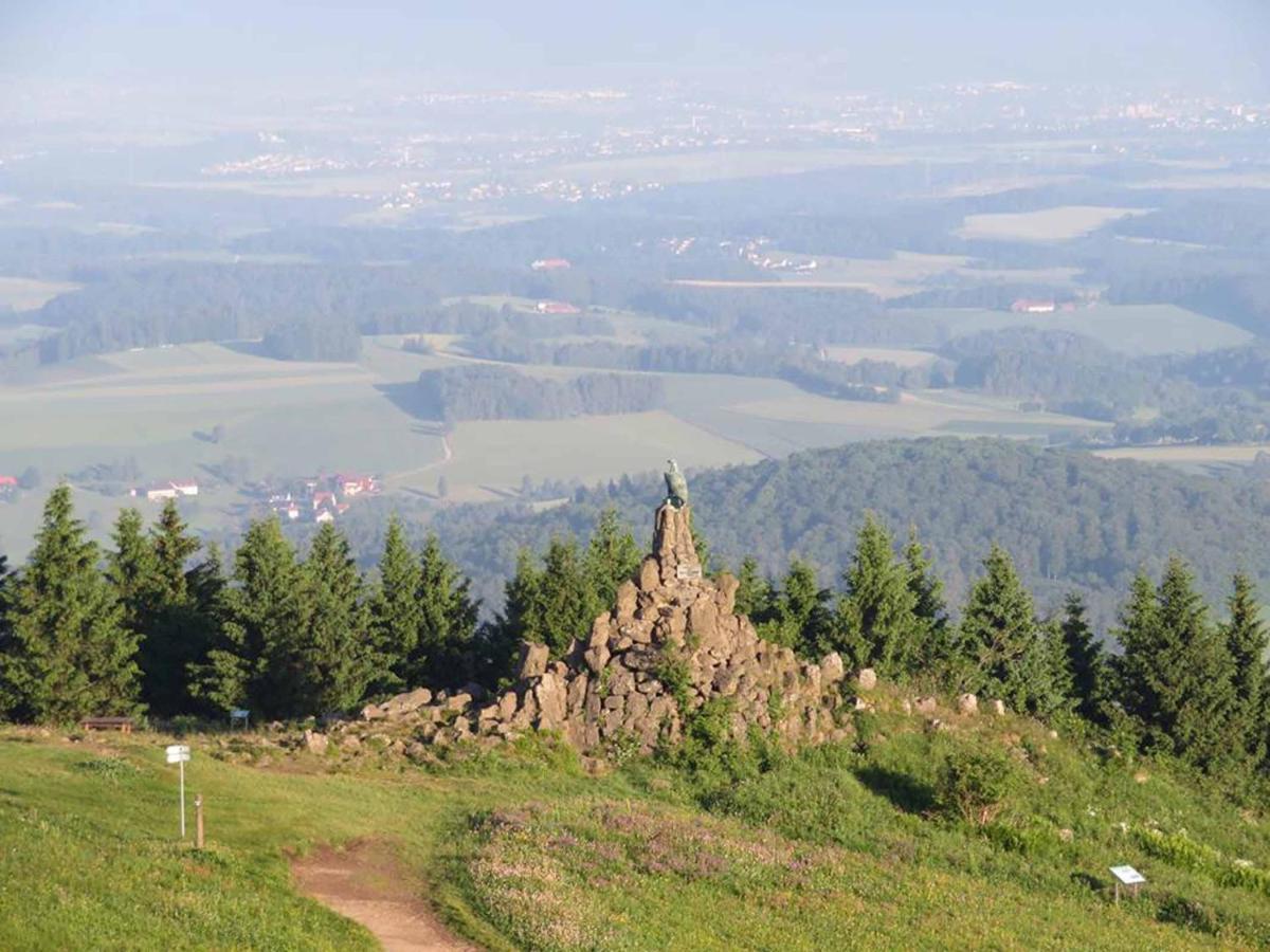 Rhoener Landhotel Haus Zur Wasserkuppe Ehrenberg  Kültér fotó